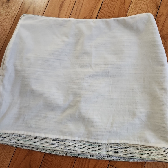 Club Monaco Skirt Size 4 - Picture 4 of 7